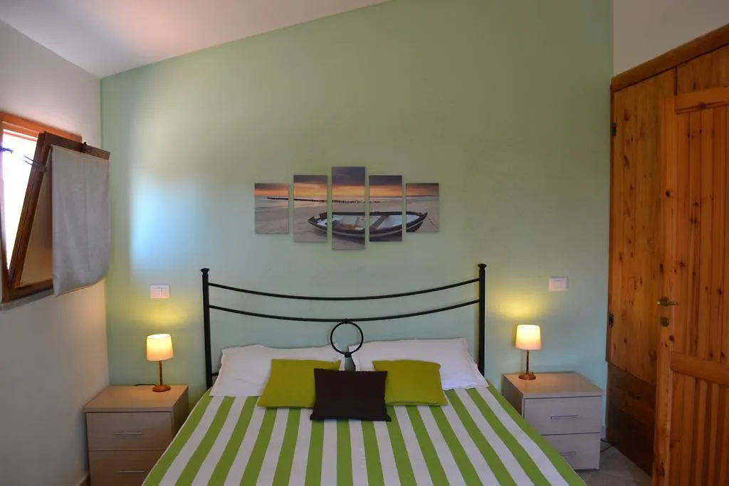 Apartments Mimose باديسي 0*,  إيطاليا